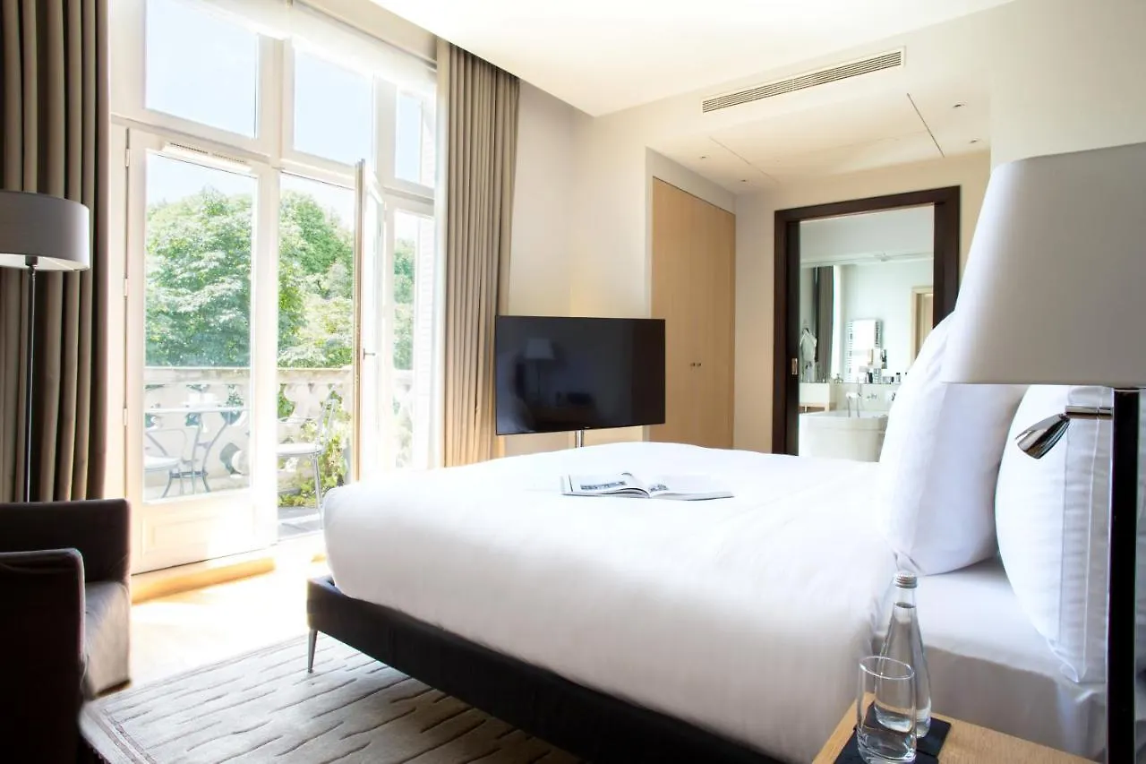 ***** Lägenhetshotell La Reserve Paris Apartments Frankrike