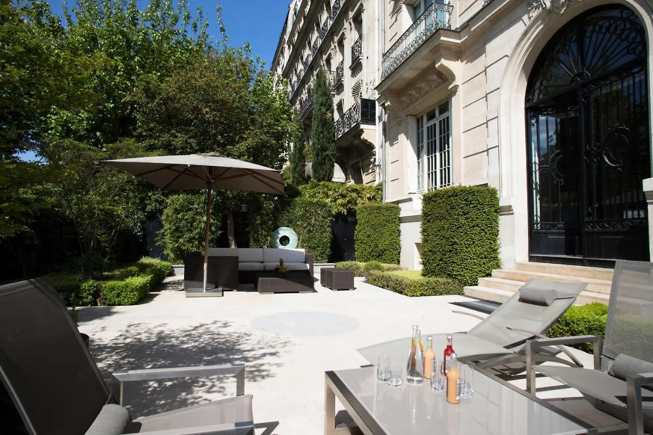 Lägenhetshotell La Reserve Paris Apartments