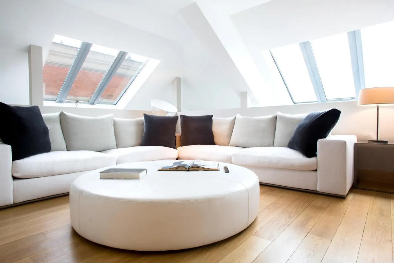La Reserve Paris Apartments 5*,  Frankrike